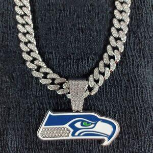 NFL Seattle Seahawks 20 Inch Necklace Pendant Cuban Chain Link Football Jewelry